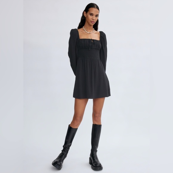 Sunday Best Dresses & Skirts - Sunday Best Arden Dress size L